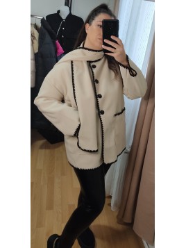 Veste Avec Echarpe Beige