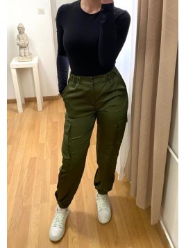 Pantalon Cargo Satiné Vert...